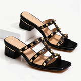 ONNA | Sandalia con tachuelas